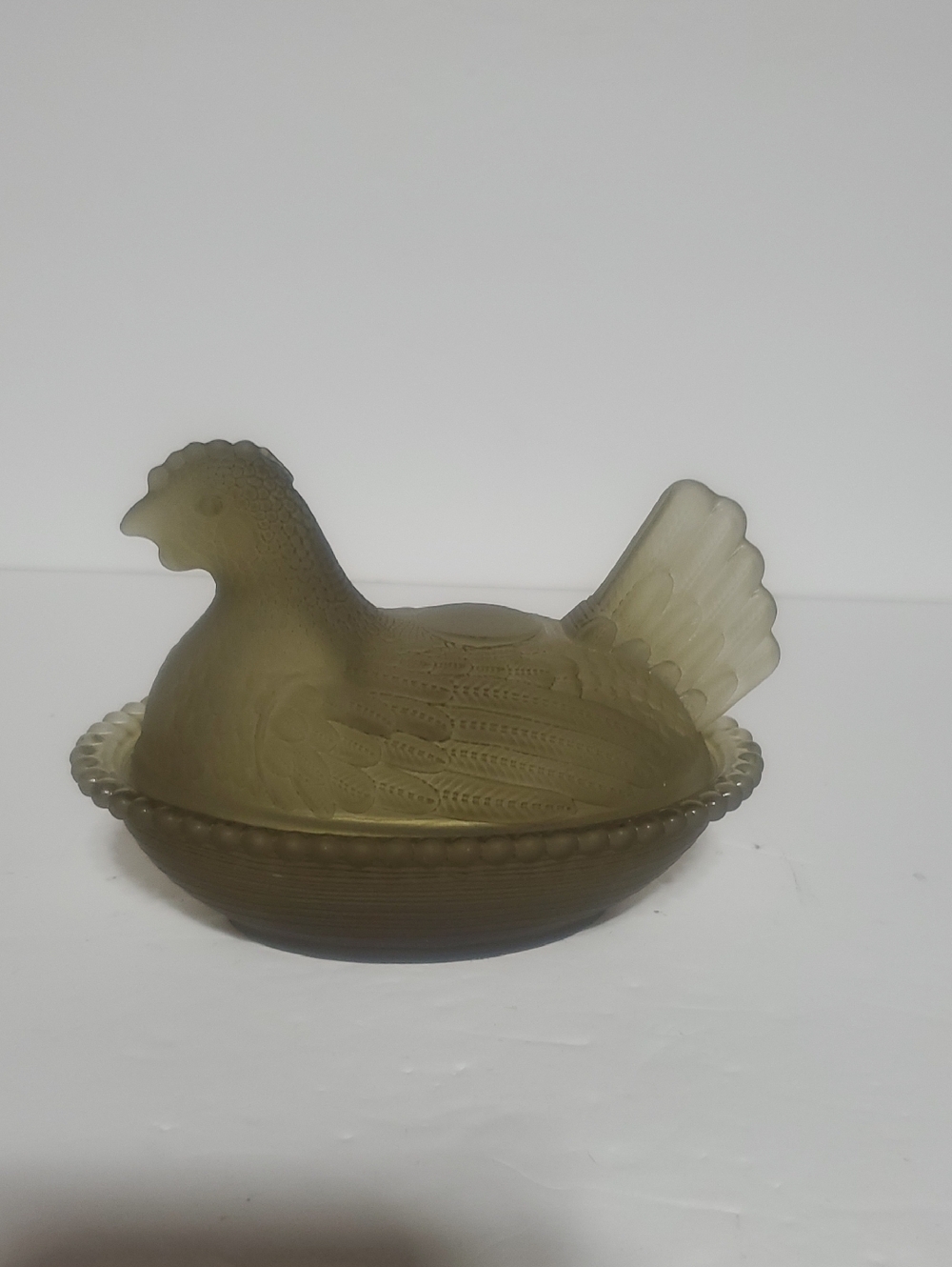 Vtg Olive Green Glass Hen on Nest